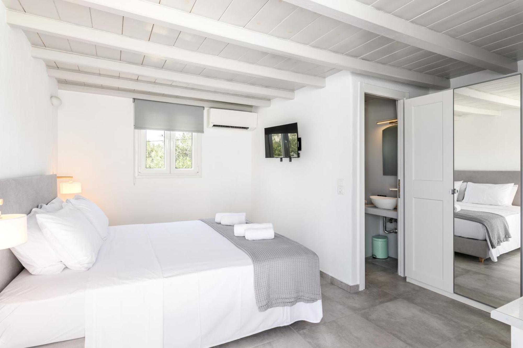Eleven Keys Apartments Mykonos Town Exterior photo