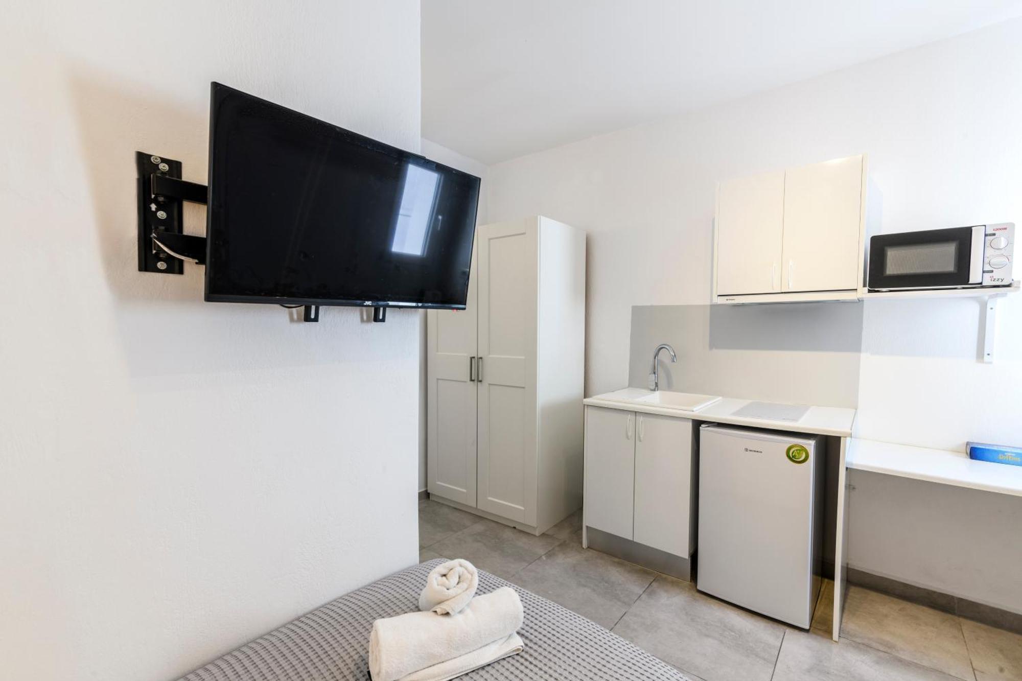 Eleven Keys Apartments Mykonos Town Exterior photo